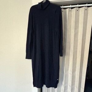 Women’s Navy long sleeve sweater dress